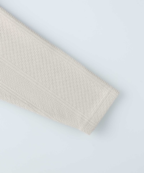 PLUS ONE(プラスワン)の「【PLUS ONE】長袖フェイクレイヤードランダムジャガードクルーネック(Tシャツ/カットソー・メンズ・ネイビー/ライトグレー/オフホワイト・S/M/L/XL)」の5枚目の写真