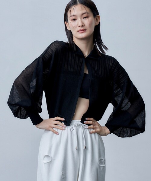 Firsthand(ファーストハンド)の「Firsthand/ファーストハンド ボリュームスリーブシアーニットカーディガン(カーディガン/ボレロ・レディース・ラベンダー/ホワイト/ブラック・FREE)」の2枚目の写真