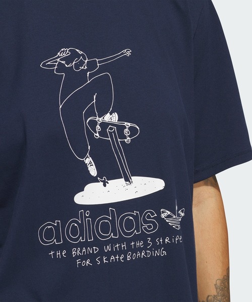 adidas(アディダス)の「ヘンリー・ジョーンズ マイテ半袖Tシャツ / アディダスオリジナルス adidas Originals(Tシャツ/カットソー・メンズ・ブルー・3XL/X-SMALL/XX-LARGE/X-LARGE/LARGE/MEDIUM/SMALL)」の3枚目の写真