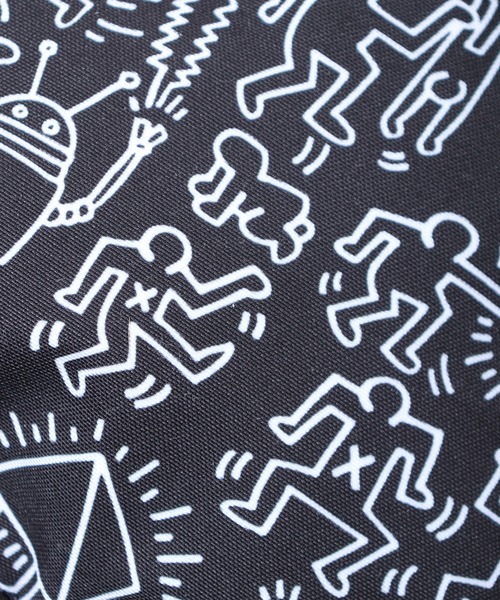 Keith Haring(キース・ヘリング)の「JUNESELECT Keith Haring キースヘリング タテ型ショルダーバッグ(ショルダーバッグ・メンズ・ブラック・FREE)」の7枚目の写真