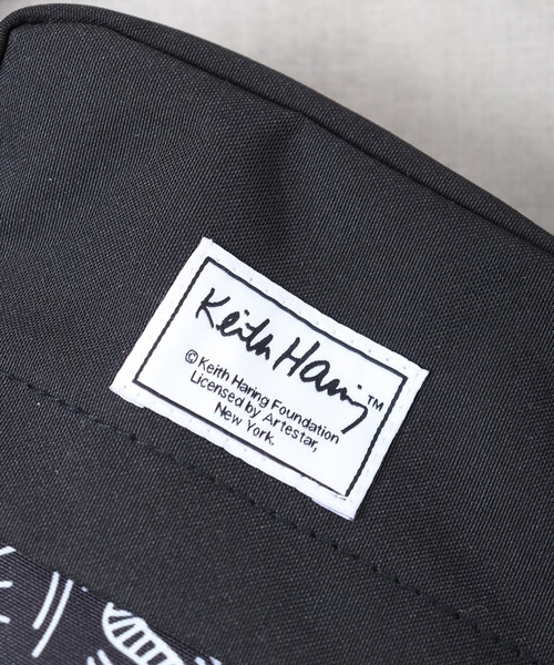 Keith Haring(キース・ヘリング)の「JUNESELECT Keith Haring キースヘリング タテ型ショルダーバッグ(ショルダーバッグ・メンズ・ブラック・FREE)」の3枚目の写真