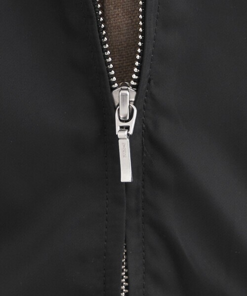 green label relaxing（グリーンレーベルリラクシング）の「<SEASONAL COLLECTION>スウィングトップ ブルゾン（ナイロンジャケット・レディース・ベージュ/ブラック・FREE）」の7枚目の写真