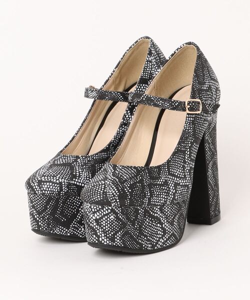 Elvis Luce（エルビスルーチェ）の「ElvisLuce(エルビスルーチェ)13.5cm厚底ストームヒールパンプス（パンプス・レディース・ホワイト/ブラック/ブラック系その他/ゴールド/ブラック系その他2/グレー系その他/ブラック系その他3/シルバー・M/L/LL/S）」の5枚目の写真