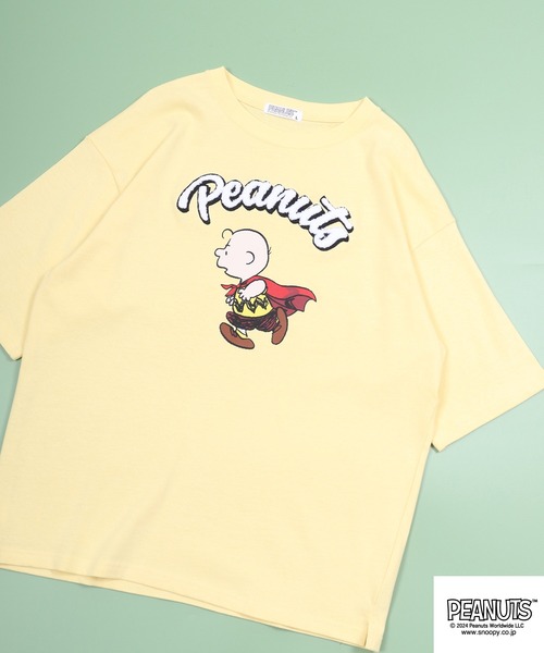 PEANUTS(ピーナッツ)の「PEANUTS スヌーピースーパーマンTシャツ(Tシャツ/カットソー・メンズ・ピンク系その他/オフホワイト/ブラック/クリーム/ホワイト系その他/ネイビー・L/M/LL/S)」の4枚目の写真