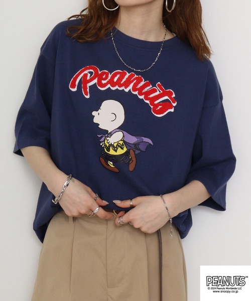 PEANUTS(ピーナッツ)の「PEANUTS スヌーピースーパーマンTシャツ(Tシャツ/カットソー・メンズ・ピンク系その他/オフホワイト/ブラック/クリーム/ホワイト系その他/ネイビー・L/M/LL/S)」の15枚目の写真
