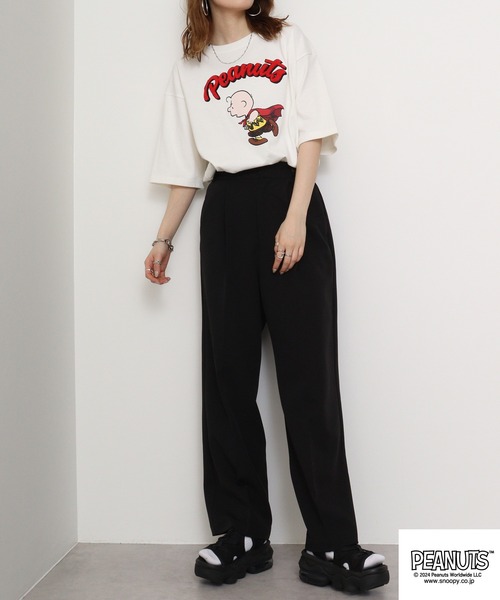 PEANUTS(ピーナッツ)の「PEANUTS スヌーピースーパーマンTシャツ(Tシャツ/カットソー・メンズ・ピンク系その他/オフホワイト/ブラック/クリーム/ホワイト系その他/ネイビー・L/M/LL/S)」の14枚目の写真