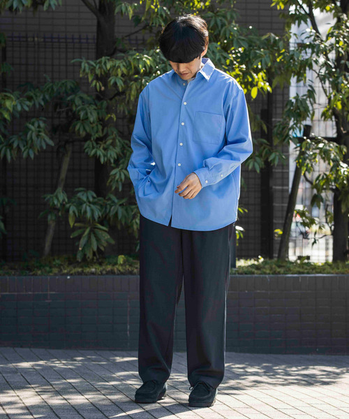 URBAN RESEARCH DOORS(アーバンリサーチドアーズ)の「『吸水速乾』セオアルファストレッチブロードロングスリーブシャツ(シャツ/ブラウス・メンズ・ベージュ/ベージュ系その他/ロイヤルブルー/ブルー系その他・MEDIUM/LARGE)」の21枚目の写真