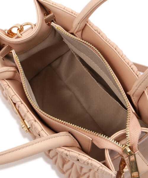 EDIT COLOGNE（エディットコロン）の「キルティングトートバッグ（ショルダーバッグ・レディース・ブラック/ホワイト/ピンク・ﾌﾘ-）」の14枚目の写真