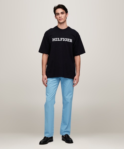 モノタイプエンブロイドアーカイブTシャツ TOMMY HILFIGER（トミーヒルフィガー）の「モノタイプエンブ