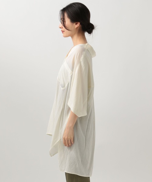 BAYFLOW（ベイフロー）の「シアーBIGシャツプルオーバー（シャツ/ブラウス・レディース・オフホワイト/ピンク/モカ・FREE）」の10枚目の写真