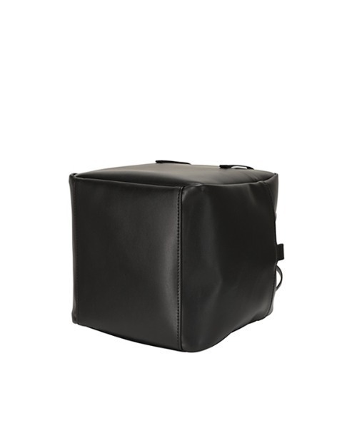 Plantation（プランテーション）の「フェイクレザーボストン/ハンドバッグ / (O)（ハンドバッグ・レディース・ブラック/ホワイト・-）」の12枚目の写真