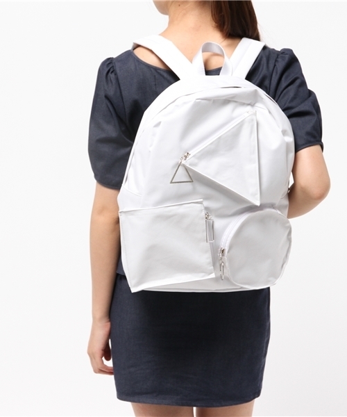 IKUMI(イクミ)の「○△□BACKPACK(バックパック/リュック・レディース・ホワイト・フリ-)」の11枚目の写真