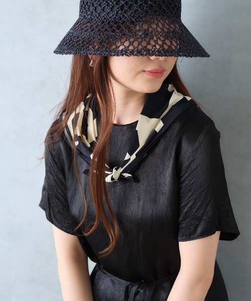 BIRTHDAY BAR（バースデイバー）の「とっさにスカーフ（バンダナ/スカーフ・レディース・ブルー/ホワイト・フリー）」の7枚目の写真