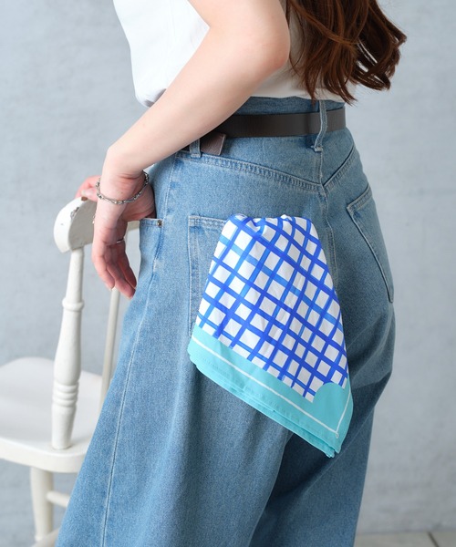 BIRTHDAY BAR（バースデイバー）の「とっさにスカーフ（バンダナ/スカーフ・レディース・ブルー/ホワイト・フリー）」の6枚目の写真