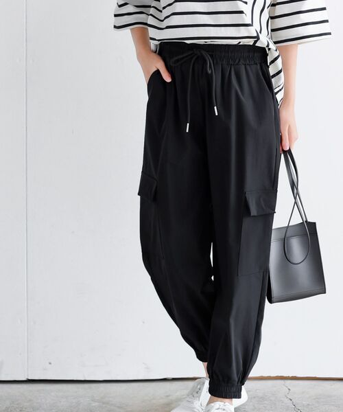 rps（アールピーエス）の「リラックスカーゴジョガーパンツ（カーゴパンツ・レディース・カーキ/ブラック・フリー）」の7枚目の写真