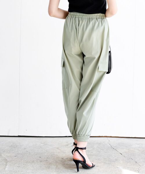 rps（アールピーエス）の「リラックスカーゴジョガーパンツ（カーゴパンツ・レディース・カーキ/ブラック・フリー）」の20枚目の写真
