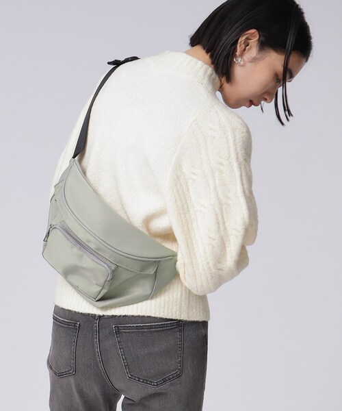 GALLEST（ギャレスト）の「◆ウエストポーチ（ボディバッグ/ウエストポーチ・レディース・アイボリー/カーキ/ブラック・00）」の4枚目の写真