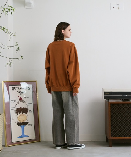 flaner（フラネ）の「Loose flaner logo sweat / ルーズflanerロゴスウェット（スウェット・レディース・グレー/ブラック/ネイビー/オレンジ・SMALL/MEDIUM/LARGE）」の17枚目の写真