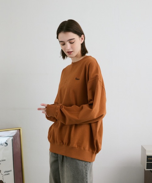 flaner（フラネ）の「Loose flaner logo sweat / ルーズflanerロゴスウェット（スウェット・レディース・グレー/ブラック/ネイビー/オレンジ・SMALL/MEDIUM/LARGE）」の9枚目の写真