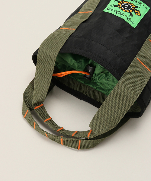 BRAIN DEAD（ブレインデット）の「【BRAIN DEAD/ブレインデッド】EQUIPMENT CINCHED CHALK BAG A00003767D124（トートバッグ・レディース・ホワイト系その他/ブラック・FREE）」の14枚目の写真