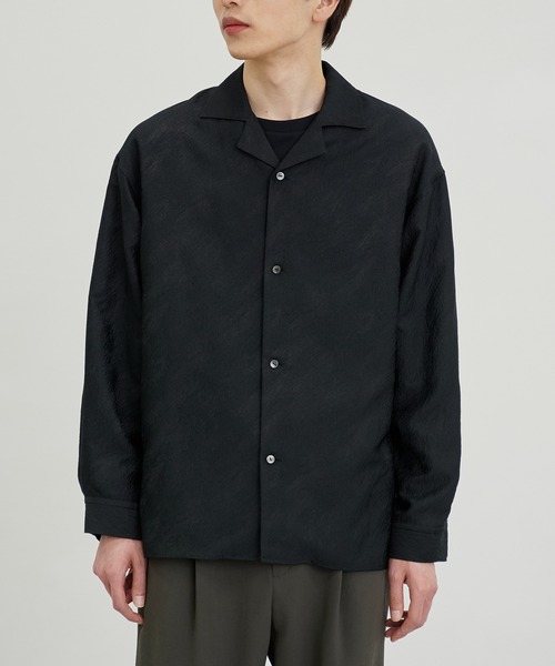 PUBLIC TOKYO(パブリックトウキョウ)の「プラスタージャガードシャツ(シャツ/ブラウス・メンズ・カーキ/ブラック・1/2)」の2枚目の写真