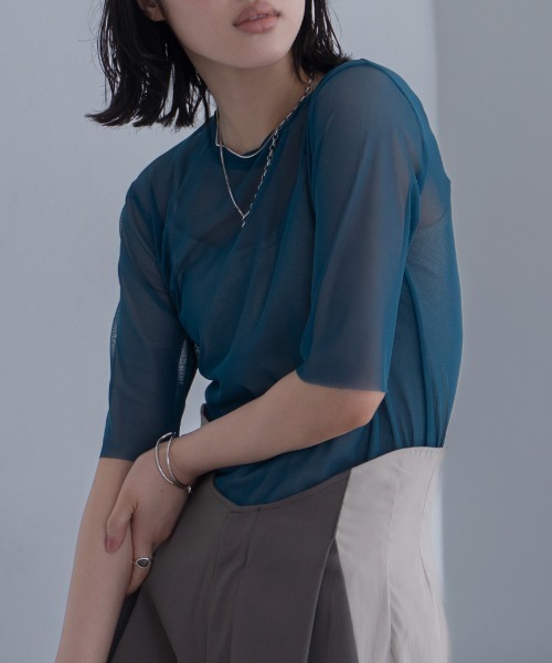 VACANCY(ヴァカンシー)の「ハーフスリーブクルーシアートップス(Tシャツ/カットソー・レディース・ブラック/レッド/ライトブルー/グレー/ブラウン/グリーン・FREE)」の4枚目の写真