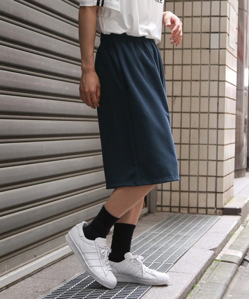 ALAND（エーランド）の「【UNISEX】ALAND／ルーズワイドスウェットショーツ（スウェットパンツ・レディース・ライトグレー/ネイビー・FREE）」の15枚目の写真