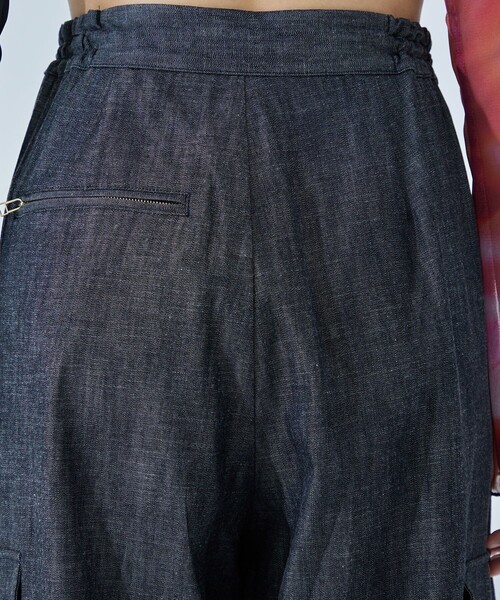 AKIKOAOKI（アキコアオキ）の「【AKIKOAOKI/アキコアオキ】wide work trousers-02（カーゴパンツ・レディース・ブラック・FREE）」の13枚目の写真