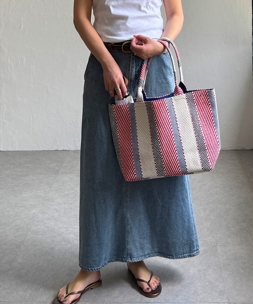 LBC（エルビーシー）の「雑材モザイクA4トートバッグ（トートバッグ・レディース・ネイビー/オレンジ系/オレンジ/レッド/ダークネイビー・FREE）」の3枚目の写真