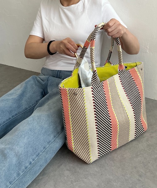 LBC（エルビーシー）の「雑材モザイクA4トートバッグ（トートバッグ・レディース・ネイビー/オレンジ系/オレンジ/レッド/ダークネイビー・FREE）」の22枚目の写真