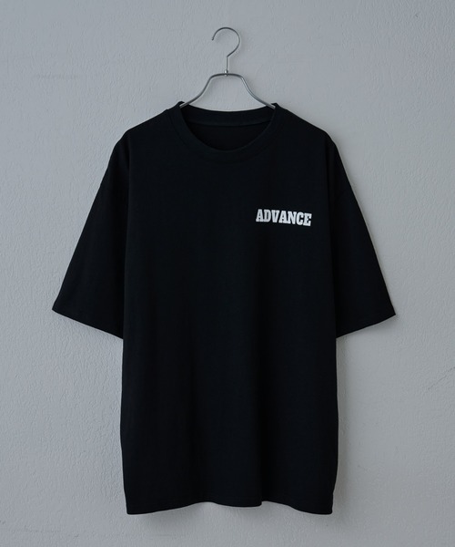 COLONY 2139（コロニートゥーワンスリーナイン）の「サークルロゴプリントTシャツ（Tシャツ/カットソー・メンズ・ホワイト/ブラック・MEDIUM/LARGE）」の8枚目の写真