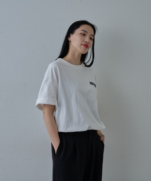 COLONY 2139（コロニートゥーワンスリーナイン）の「サークルロゴプリントTシャツ（Tシャツ/カットソー・メンズ・ホワイト/ブラック・MEDIUM/LARGE）」の5枚目の写真