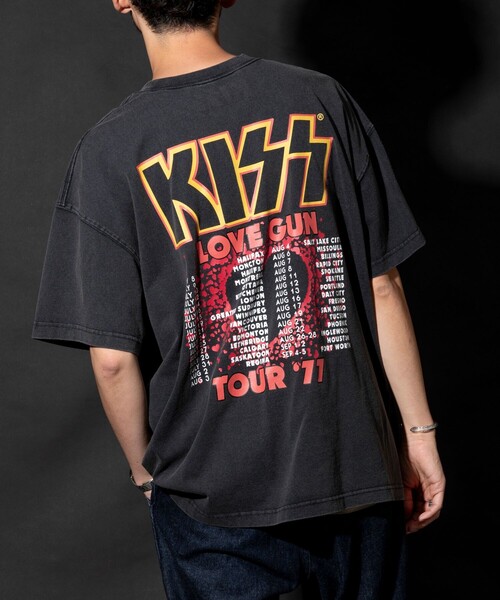 FREAK'S STORE（フリークスストア）の「KISS TOUR キス ツアー 別注 ビッグシルエット フロントプリント クルーネック Tシャツ（Tシャツ/カットソー・メンズ・チャコールグレー/オフホワイト・MEDIUM/LARGE/X-LARGE）」の17枚目の写真