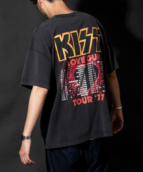 FREAK'S STORE（フリークスストア）の「KISS TOUR キス ツアー 別注 ビッグシルエット フロントプリント クルーネック Tシャツ（Tシャツ/カットソー・メンズ・チャコールグレー/オフホワイト・MEDIUM/LARGE/X-LARGE）」の18枚目の写真