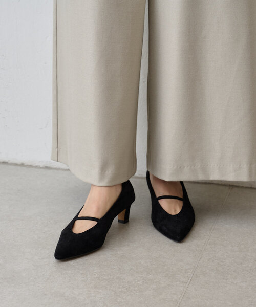 BEARDSLEY（ビアズリー）の「ポイントパンプス（ブーツ・レディース・ブラック/キャメル・23/23.5/24/24.5）」の15枚目の写真