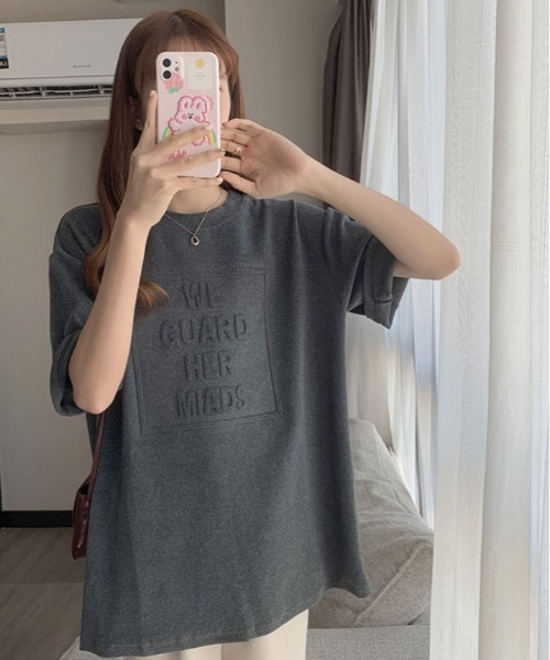 kirakiraShop(キラキラショップ)の「立体ロゴ オーバー Tシャツ(Tシャツ/カットソー・レディース・ホワイト/ブラウン/ブラック/ブルー系その他/チャコール・XL/L/M)」の19枚目の写真