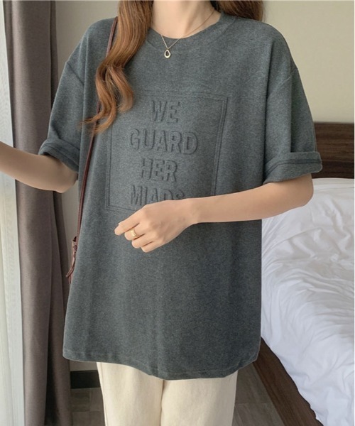 kirakiraShop(キラキラショップ)の「立体ロゴ オーバー Tシャツ(Tシャツ/カットソー・レディース・ホワイト/ブラウン/ブラック/ブルー系その他/チャコール・XL/L/M)」の13枚目の写真