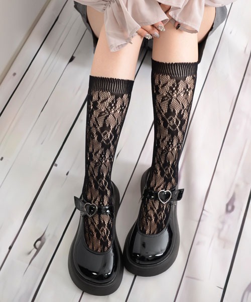 VIBGYOR Women（ヴィブジョー　ウィメン）の「【float】総レース デザイン ハイソックス（ソックス/靴下・レディース・ブラック/ホワイト・FREE）」の2枚目の写真