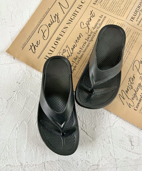 SOROTTO（ソロット）の「超軽量！厚底ビーチサンダル/EVA素材クッションサンダル（サンダル・レディース・ブラック・37-38/35-36/40-41/39-40）」の6枚目の写真