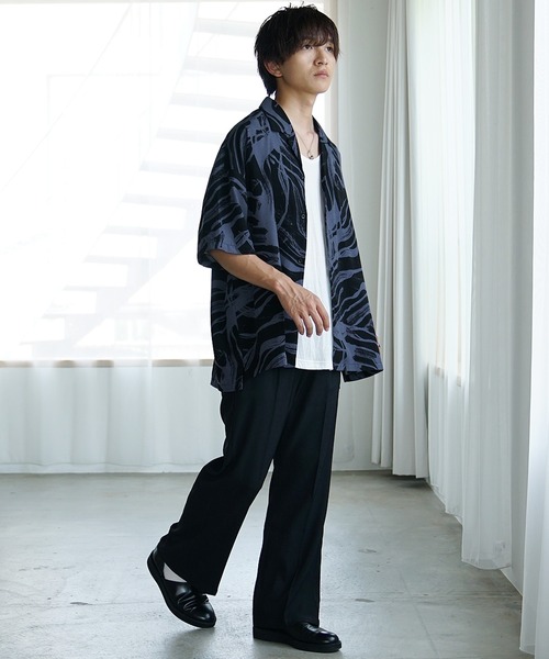 MinoriTY（マイノリティ）の「【MinoriTY select】さらさらオープンカラー総柄半袖シャツ 開襟シャツ メンズ 柄シャツ 夏服 オーバーサイズ ビッグシルエット ルーズフィット（シャツ/ブラウス・メンズ・A/B/K/L/I/J/G/H/E/F/C/D・S/M/L）」の16枚目の写真