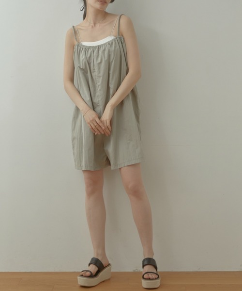 ACYM（アシーム）の「Box cami オールインワン（つなぎ/オールインワン・レディース・ブラック/カーキ・FREE）」の4枚目の写真