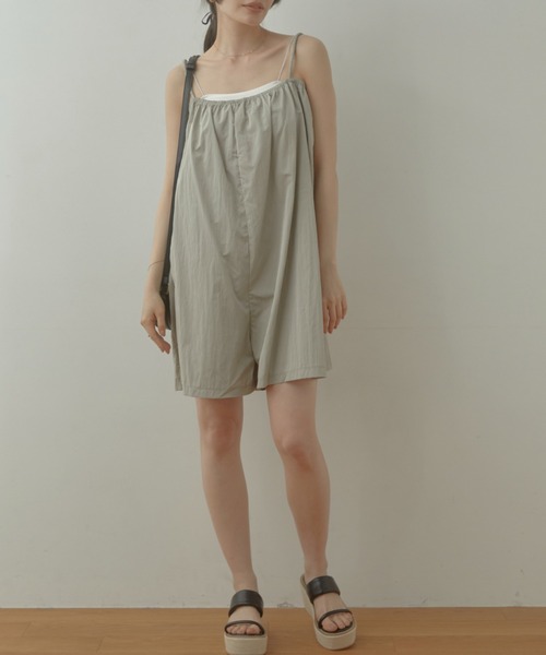 ACYM（アシーム）の「Box cami オールインワン（つなぎ/オールインワン・レディース・ブラック/カーキ・FREE）」の11枚目の写真