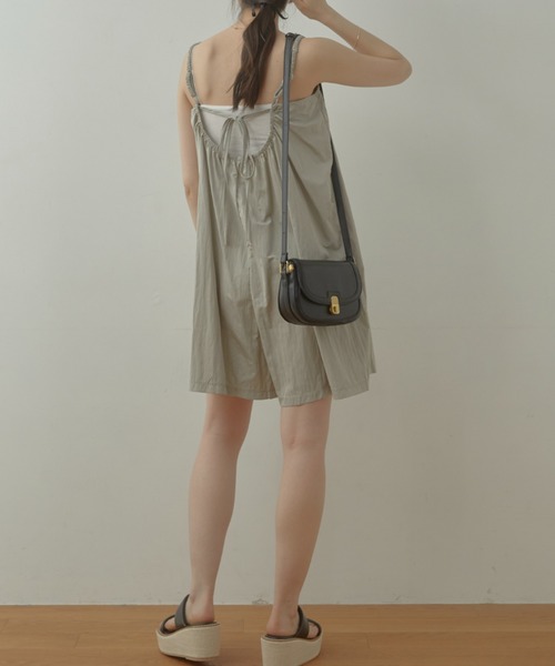 ACYM（アシーム）の「Box cami オールインワン（つなぎ/オールインワン・レディース・ブラック/カーキ・FREE）」の5枚目の写真