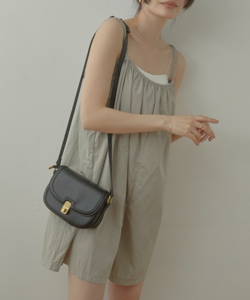 ACYM（アシーム）の「Box cami オールインワン（つなぎ/オールインワン・レディース・ブラック/カーキ・FREE）」の12枚目の写真