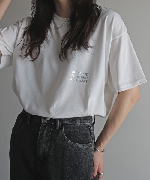 COURO(コウロ)の「箔ロゴプリントTシャツ(Tシャツ/カットソー・レディース・ホワイト系/ホワイト系1/ホワイト系2/ホワイト系3/ホワイト系4/ホワイト系5/ホワイト系6/ホワイト系7/ブラック系/ブラック系1/ブラック系2/ブラック系3/ブラック系4/ブラック系5/ブラック系6/ブラック系7・FREE)」の22枚目の写真