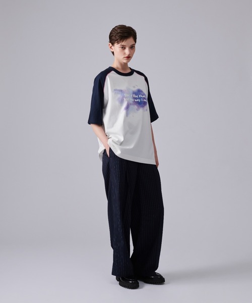 ONCILY(オンシェリー)の「GRADATION LOGO RAGLAN SLEEVE T-SHIRT / グラデーションロゴラグランTシャツ(Tシャツ/カットソー・メンズ・ネイビー/ブラック/イエロー・SMALL/MEDIUM/LARGE)」の11枚目の写真