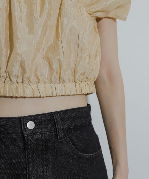 SENSE OF PLACE by URBAN RESEARCH（センスオブプレイスバイアーバンリサーチ）の「クロップドギャザーブラウス（シャツ/ブラウス・レディース・ベージュ/ライトブルー/オフホワイト・ONE）」の7枚目の写真