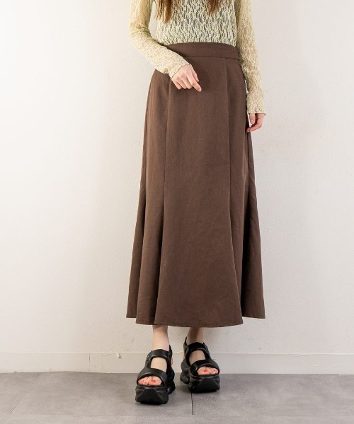 Fabby fabby(ファビィーファビィー)の「厚底パフィーサイドベルトサンダル(サンダル・レディース・ブラック・MEDIUM/LARGE/SMALL)」の12枚目の写真