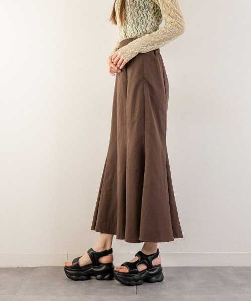 Fabby fabby(ファビィーファビィー)の「厚底パフィーサイドベルトサンダル(サンダル・レディース・ブラック・MEDIUM/LARGE/SMALL)」の15枚目の写真