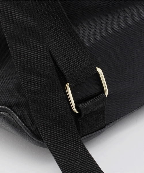 one after another NICE CLAUP（ワンアフターアナザーナイスクラップ）の「★【mer11月号掲載 ナイスクラップ】ナイロンリュック（バックパック/リュック・レディース・アイボリー/ブラック/カーキ・FREE）」の9枚目の写真